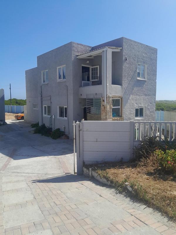 10 Bedroom Property for Sale in Hawston Western Cape